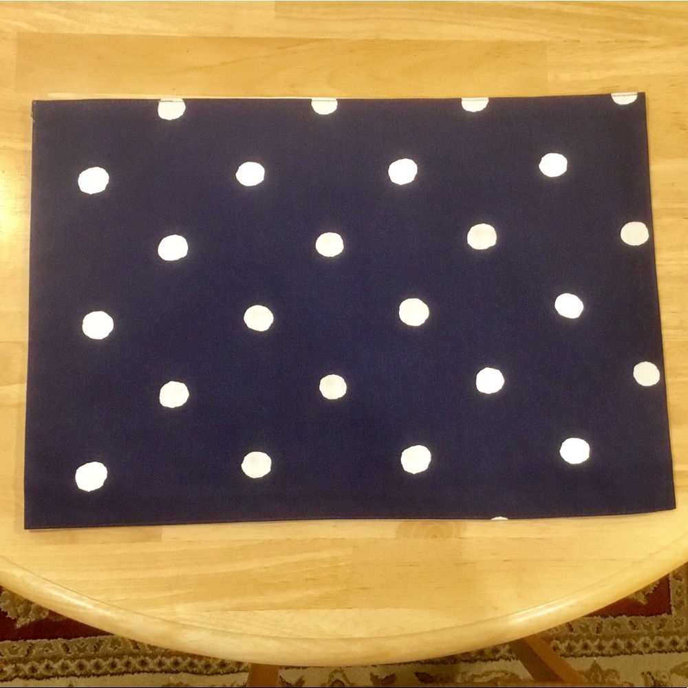 Kate Spade♠️ White Navy Reversible Placemats Set-4 - Picture 3 of 5